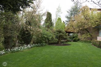 Der Garten von Prof. Dr. Doschka Nüssle Fotografie